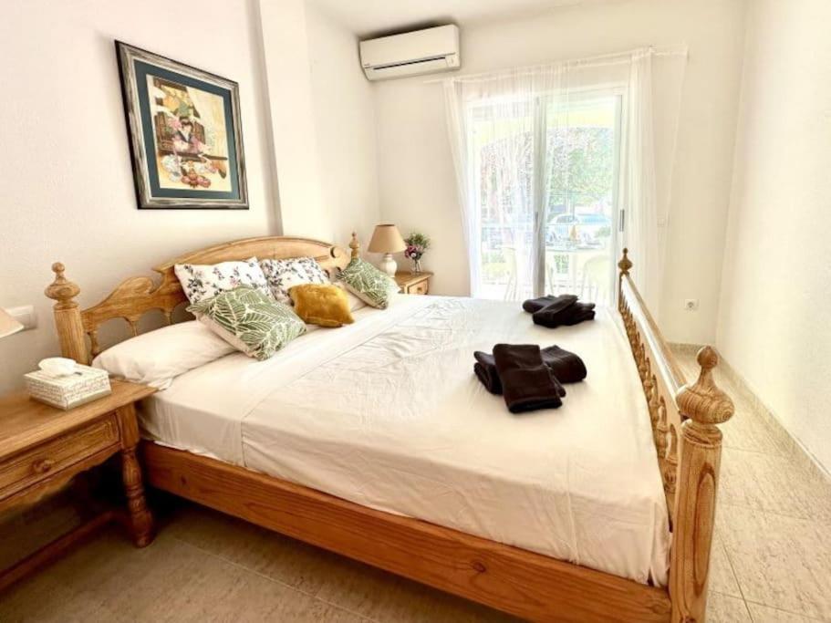Three Bedroom Apartment, Prime Javea Location Luaran gambar