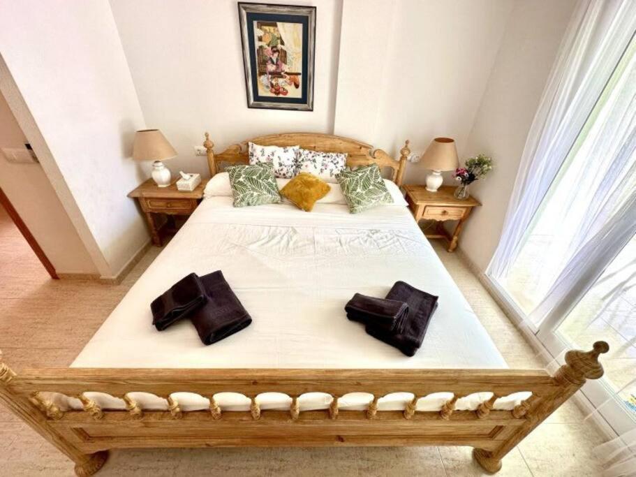Three Bedroom Apartment, Prime Javea Location Luaran gambar