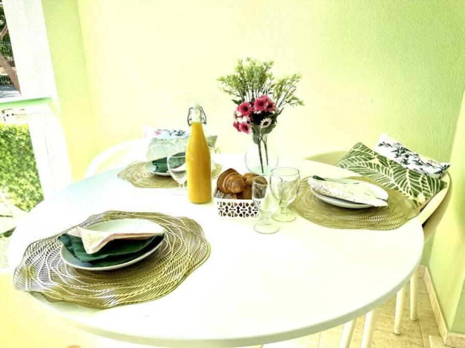 Three Bedroom Apartment, Prime Javea Location Luaran gambar